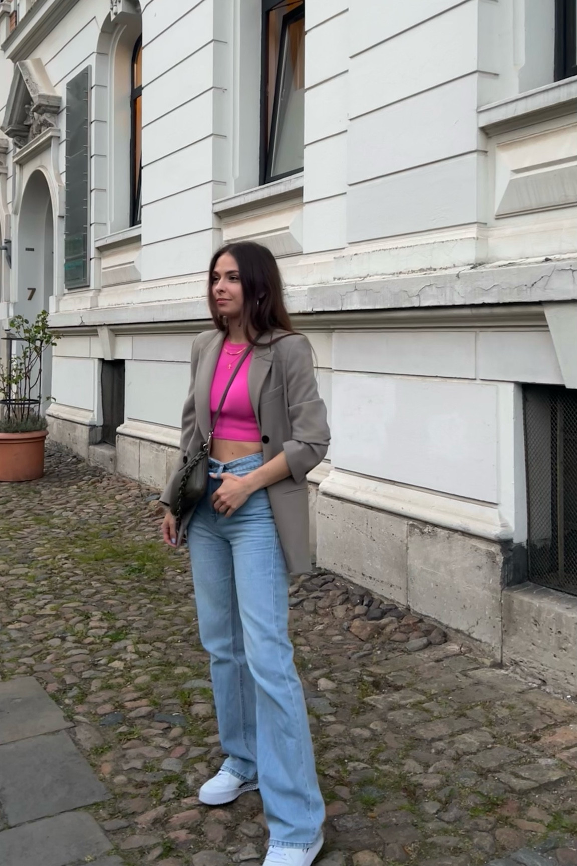 A splash of pink 🎀💕👛

#LTKSeasonal #LTKeurope #LTKstyletip