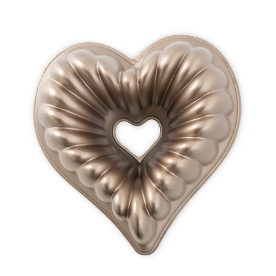 Nordic Ware 10 Cup Elegant Heart Bundt® Pan | Target