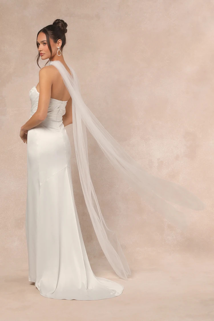 Cascading Romance White Tulle Veil Scarf | Lulus