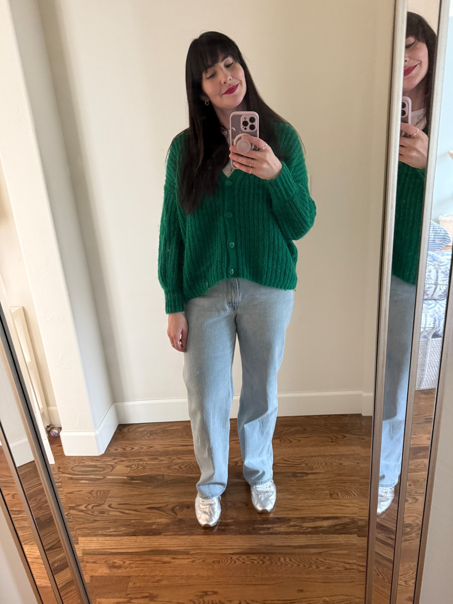 Green sweater, light wash jeans, silver sneakers 

#LTKFindsUnder100