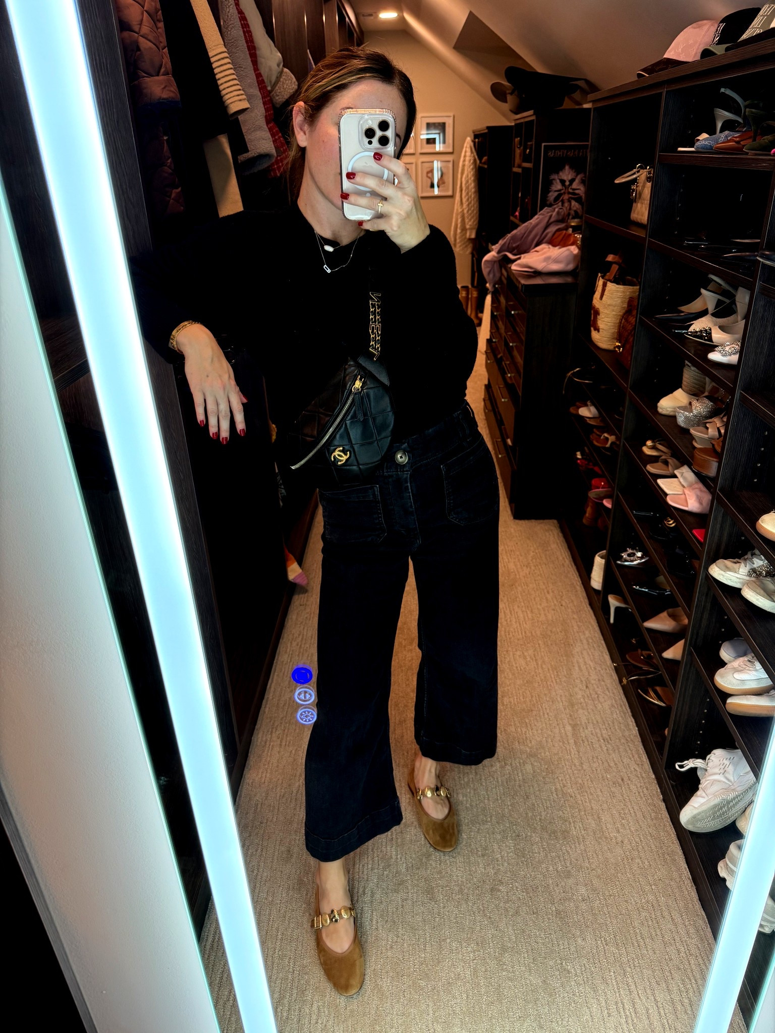 The comfort flats and a perfect brown suede option for a Chanel dupe, will be wearing these on repeat. TTS, I am a size 6/36 

#LTKootd #LTKWorkwear #LTKHoliday