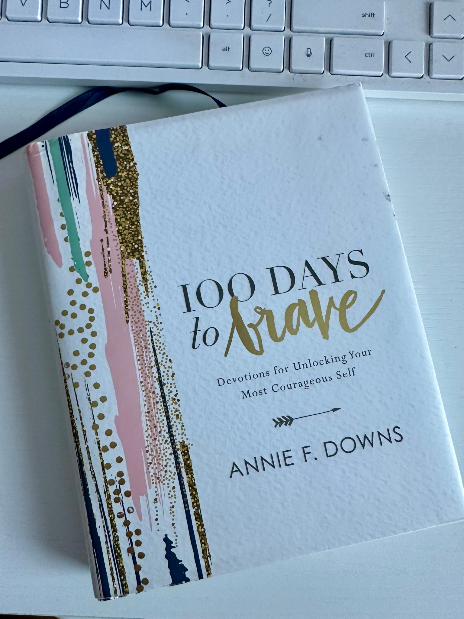 100 days to brave. Devotions for unlocking your most courageous self

#LTKFindsUnder50 #LTKOver40 #LTKselfcare
