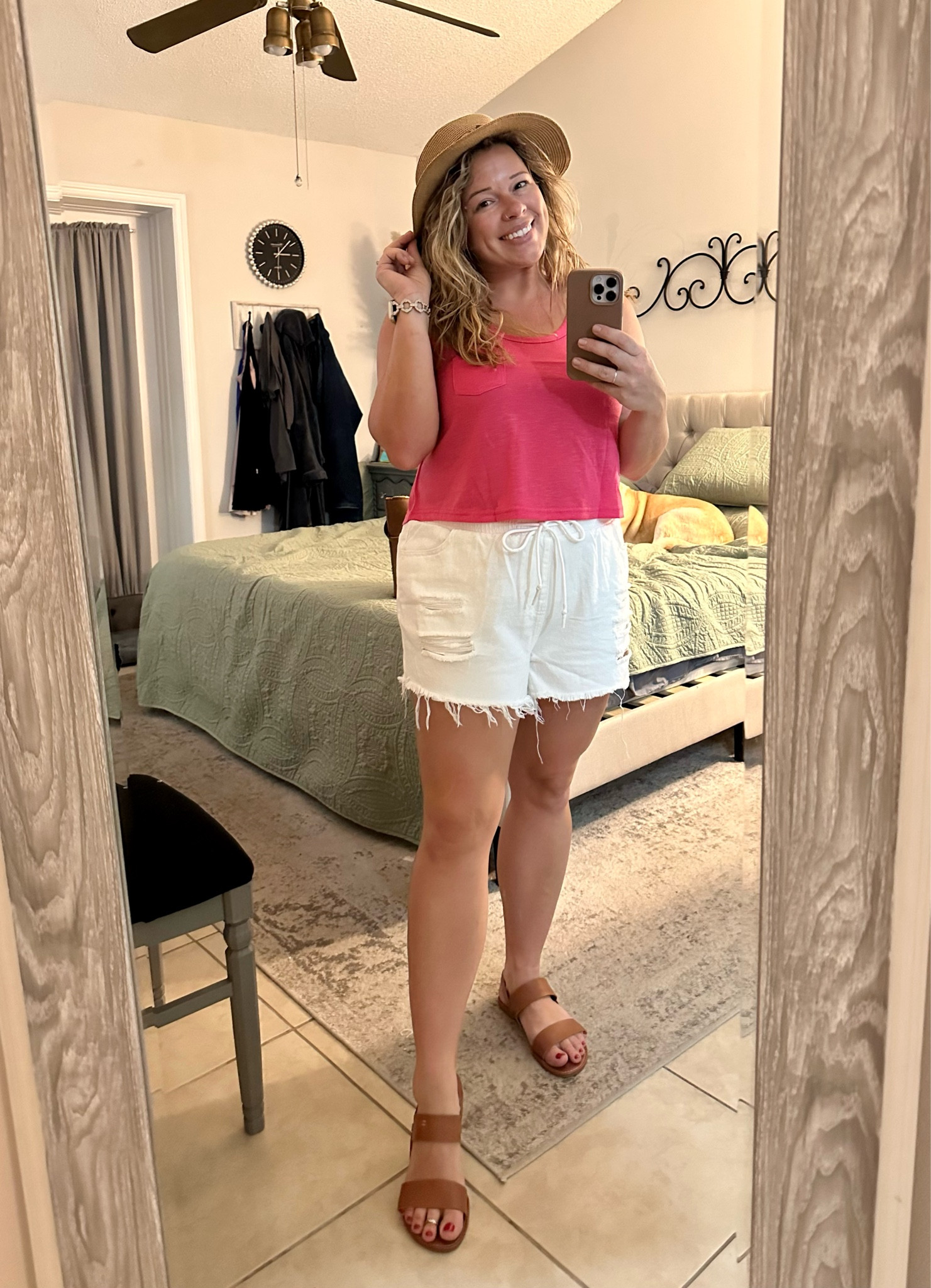 Prime day is coming up. Some of these are cute summer pieces from Amazon and Shein.

Shein shorts
Amazon shorts 
Shein tank
Shein crop top
Shein outfit
Amazon outfit 
Summer outfits
Summer shorts
Summer tops

#LTKxPrimeDay #LTKFind #LTKSeasonal