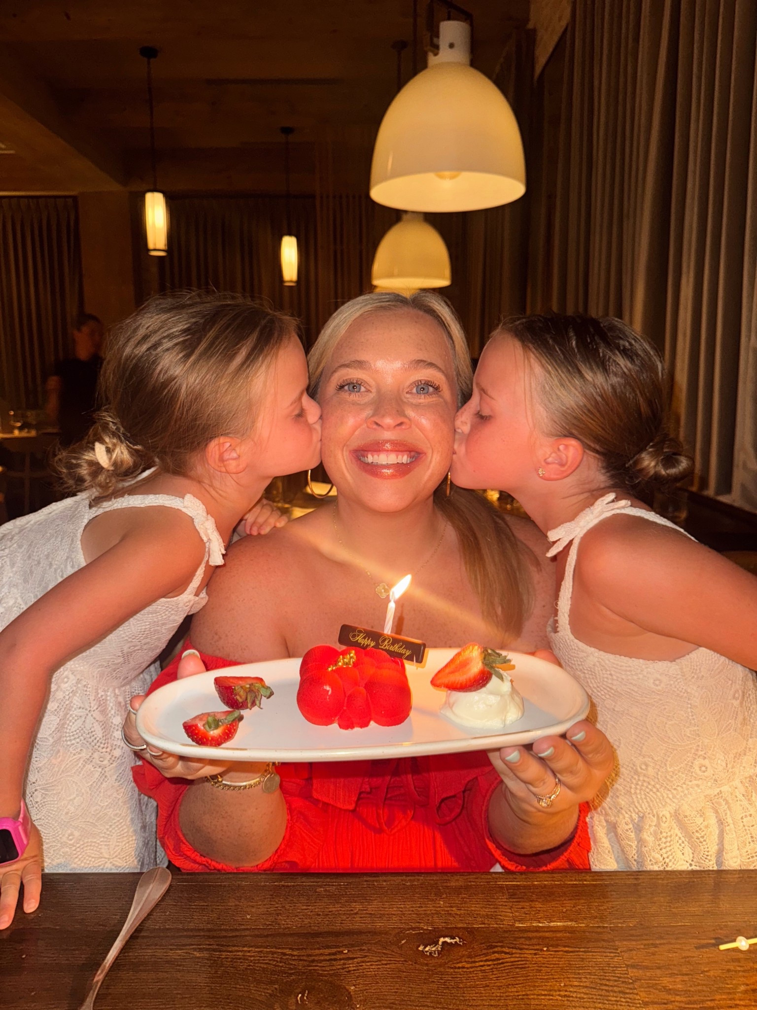 The perfect dress for midsize moms to wear for a night out ❤️ 

#LTKMidsize #LTKStyleTip