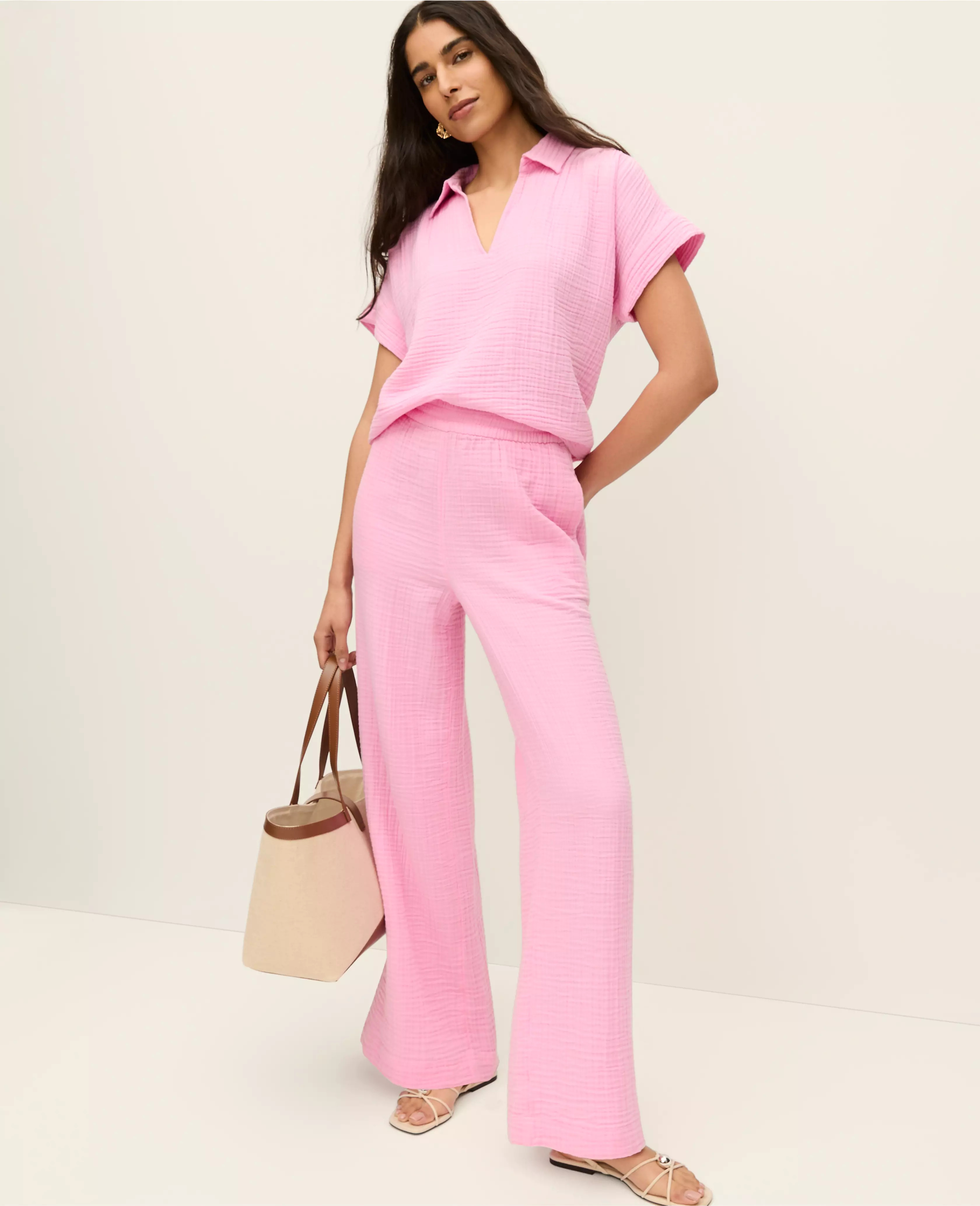 The Petite Pull-On Wide-Leg Pant in Triple Cloth | Ann Taylor