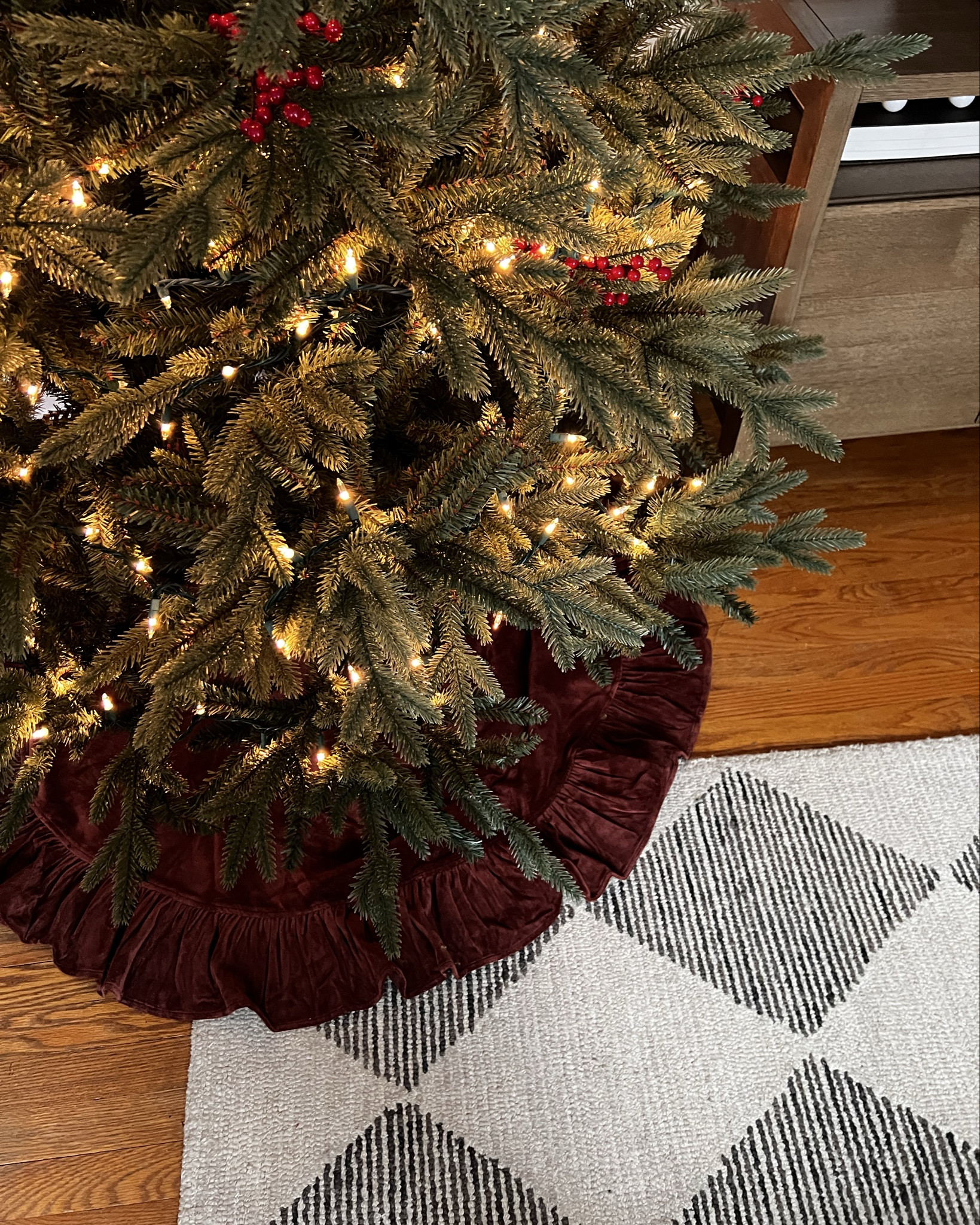 Affordable Christmas tree on sale now 

Lowe’s/ unlit tree

#LTKSeasonal #LTKHoliday #LTKSaleAlert