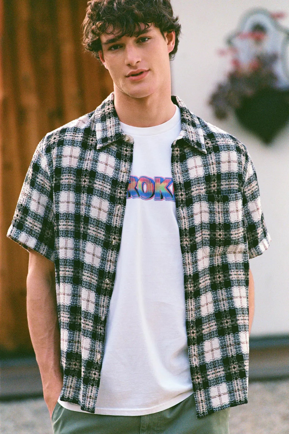 BDG Plaid Textured Weave Short Sleeve Shirt | Urban Outfitters (US and RoW)