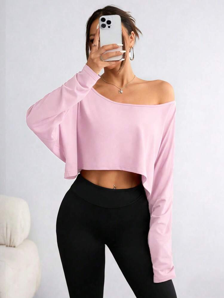 Elenzga Plus Size Women's Asymmetric Collar Long Sleeve Cropped Casual T-Shirt, Solid Color | SHEIN