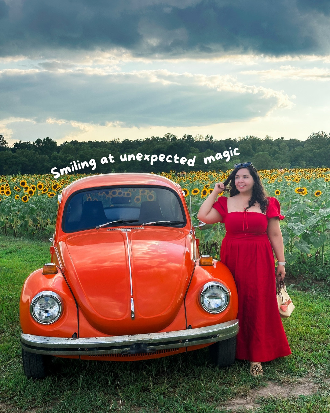 Red linen, golden light 🌻
One of the most comfortable dresses I own and yet it always looks polished.
Wore it in the city, at the beach, and now… sunflower fields.
Linked similar white sneakers (mine are old).
Wearing size 12 in the dress.

#LTKPetite #LTKStyleTip #LTKSeasonal