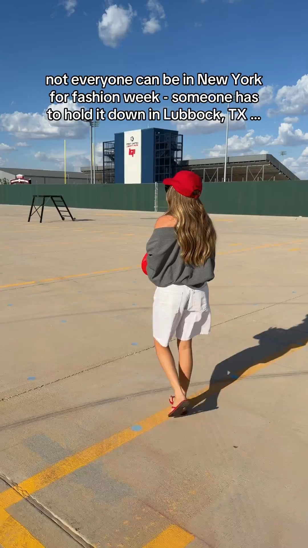 My ootd for a game day! My shrug is old but I linked similar

Trendy fashion, casual chic, chic fashion, women’s fashion, game day fashion, game day outfit

#LTKootd #LTKPetite