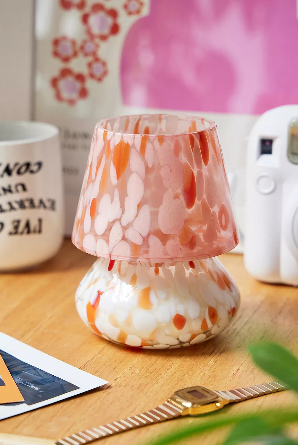 Ava Orange Tortoiseshell Lamp-Shaped Candle | Urban Outfitters (EU)