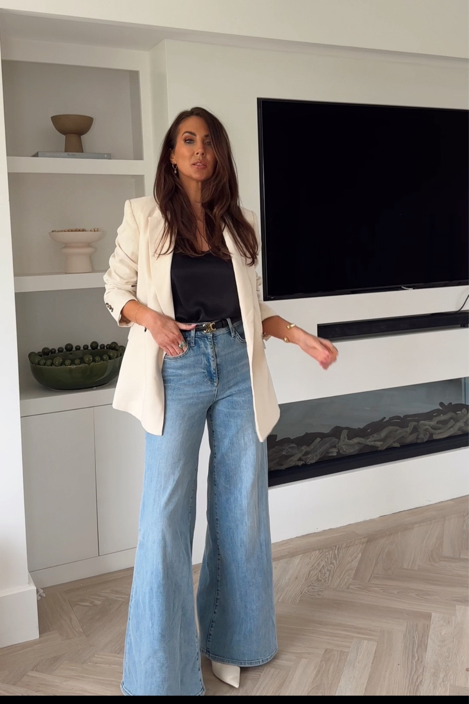 Spring styling 
Top size 8
Trouser size 8
Shoes size 4
Blazer size small


#LTKSeasonal #LTKstyletip