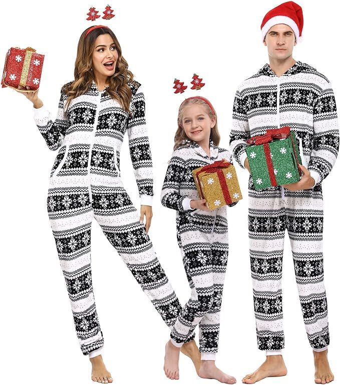 iClosam Christmas Family Pajamas Matching Sets Onesie Fleece Hooded Pajamas Pjs Sleepwaer Loungew... | Amazon (US)