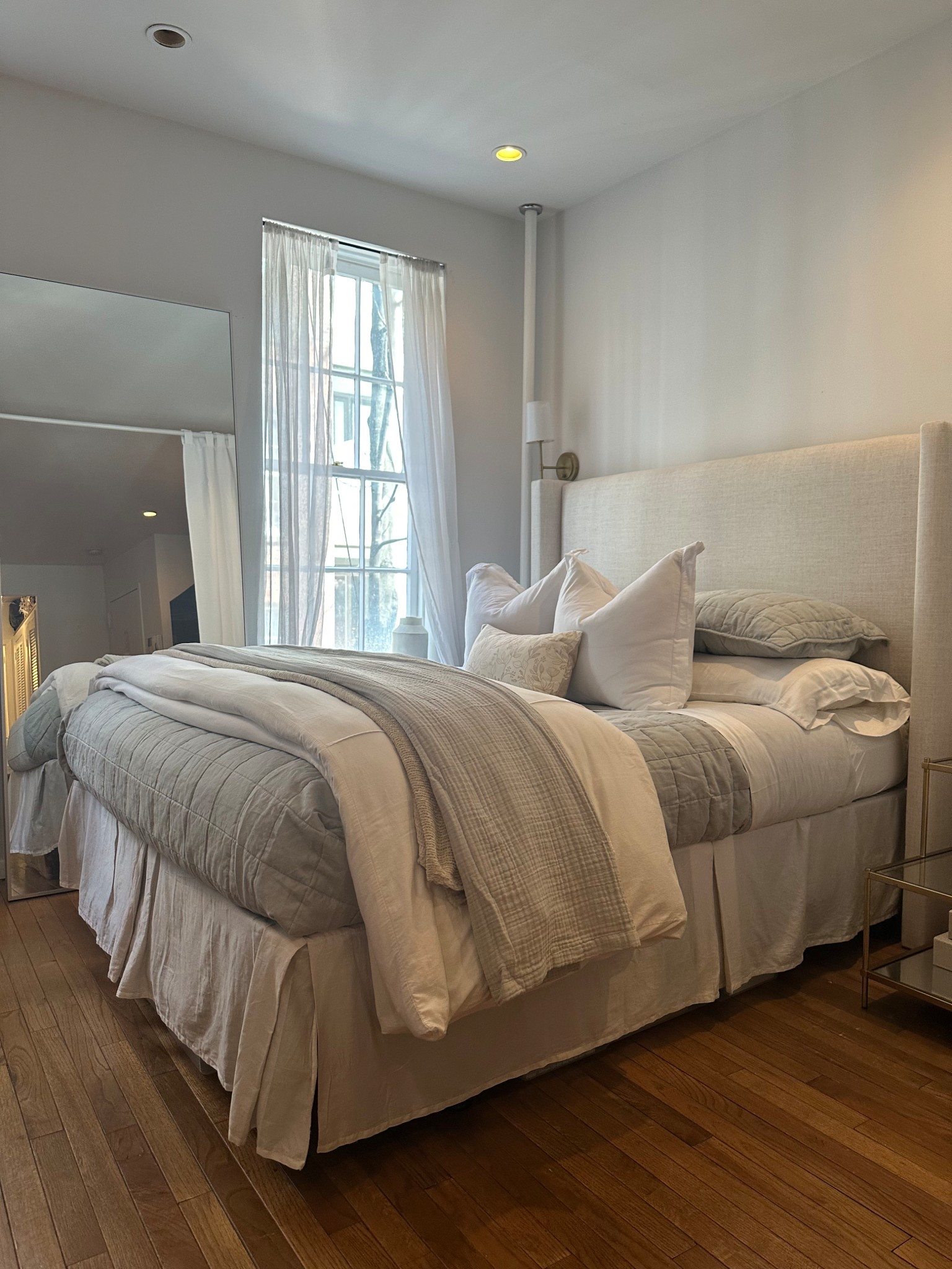 Everything on my bed! 

Neutral bedding blue bedding cozy bedding fluffy beddingg

#LTKHome
