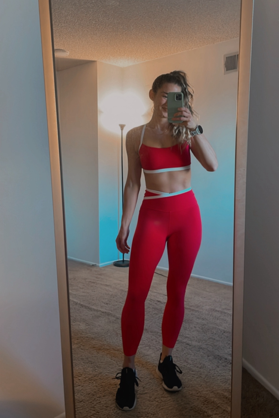 A moment for this set💫 

#LTKFitness #LTKActive #LTKSeasonal