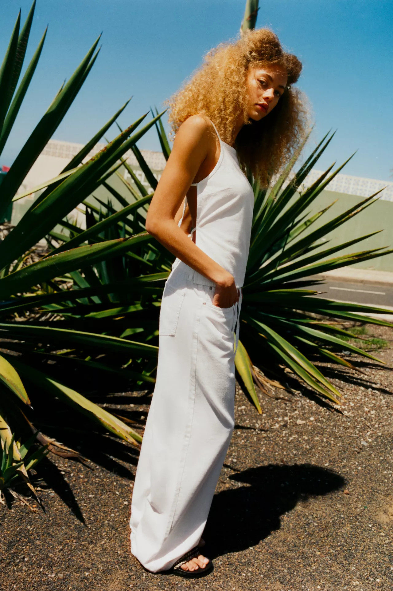 Baggy jeans with drawstring | PULL and BEAR UK