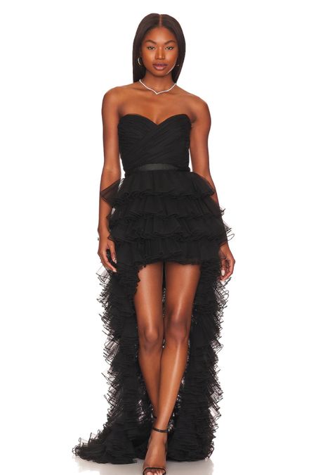This black formal dress with feathers is so unique!!

Gala gown, charity dress, fashion show, black tie wedding guest dress, gala outfit, black tie outfit, dinner outfit, revenge dress

#LTKU #LTKFind