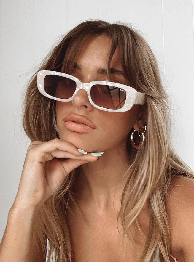 Creeper Sunglasses Tortoiseshell | Princess Polly US
