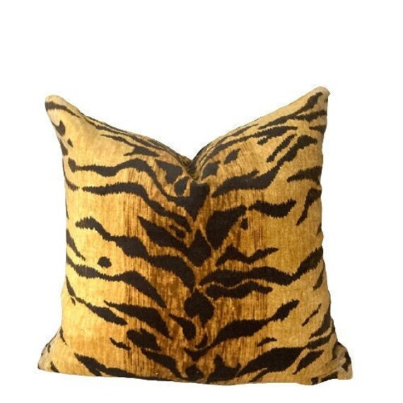 Velvet Tiger Pillow Cover // Bold Tiger Print Velvet Designer | Etsy | Etsy (US)