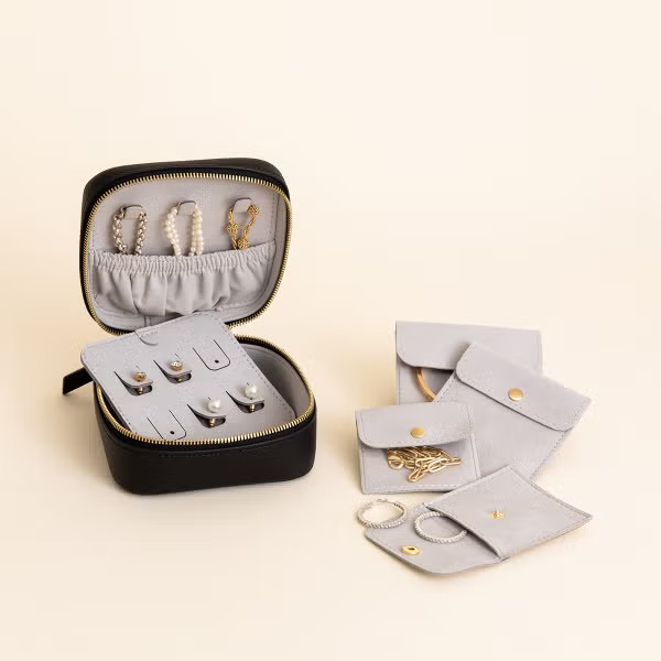 Truffle Privacy Travel Jewelry Case | The Container Store