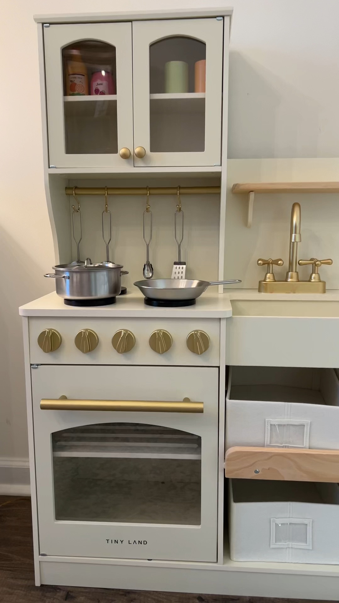 The play kitchen of my dreams!

#LTKFamily #LTKBaby #LTKKids