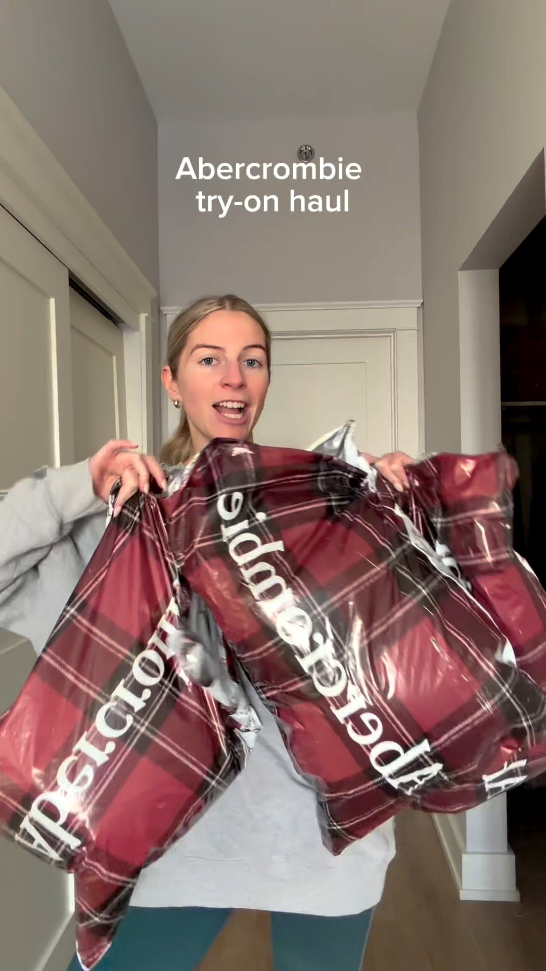 #AbercrombiePartner Winter Abercrombie try on haul @abercrombie #abercrombiehaul #abercrombie

#LTKFindsUnder100 #LTKSaleAlert #LTKHoliday