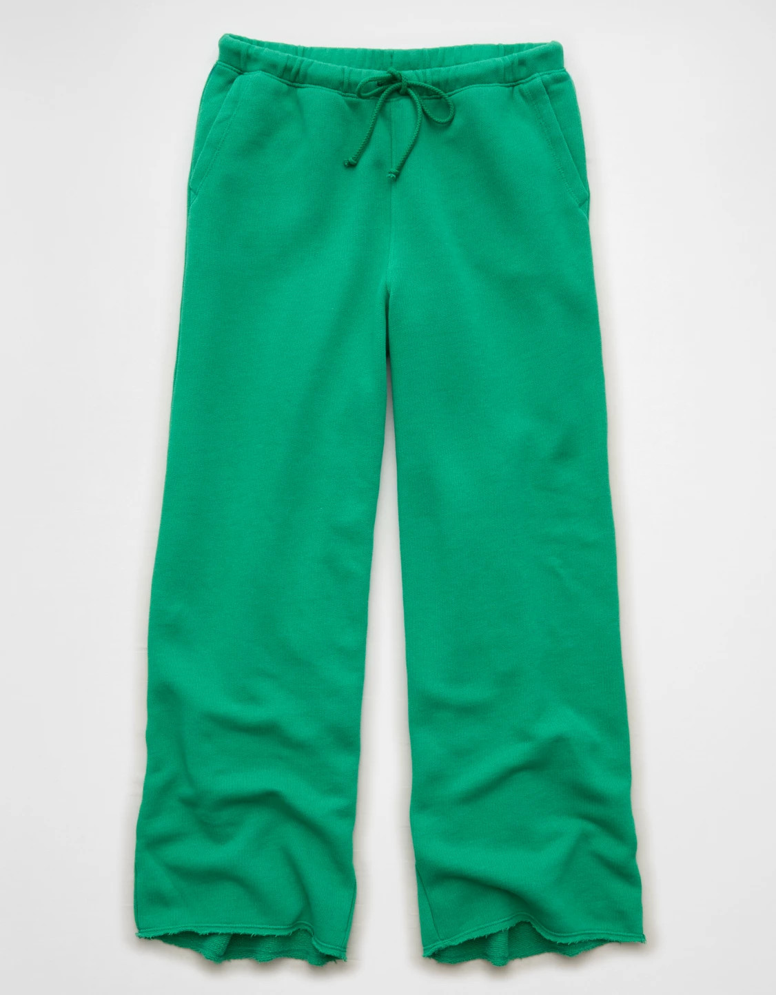 AE Campus Low-Rise Wide-Leg Sweatpant | American Eagle Outfitters (US & CA)