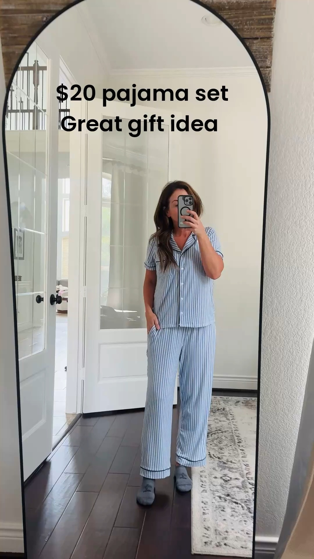 Super comfy and cozy pajama set comes in other colors. Have been buying this brand for 2 years!!

#LTKOver40 #LTKmomlife #LTKU