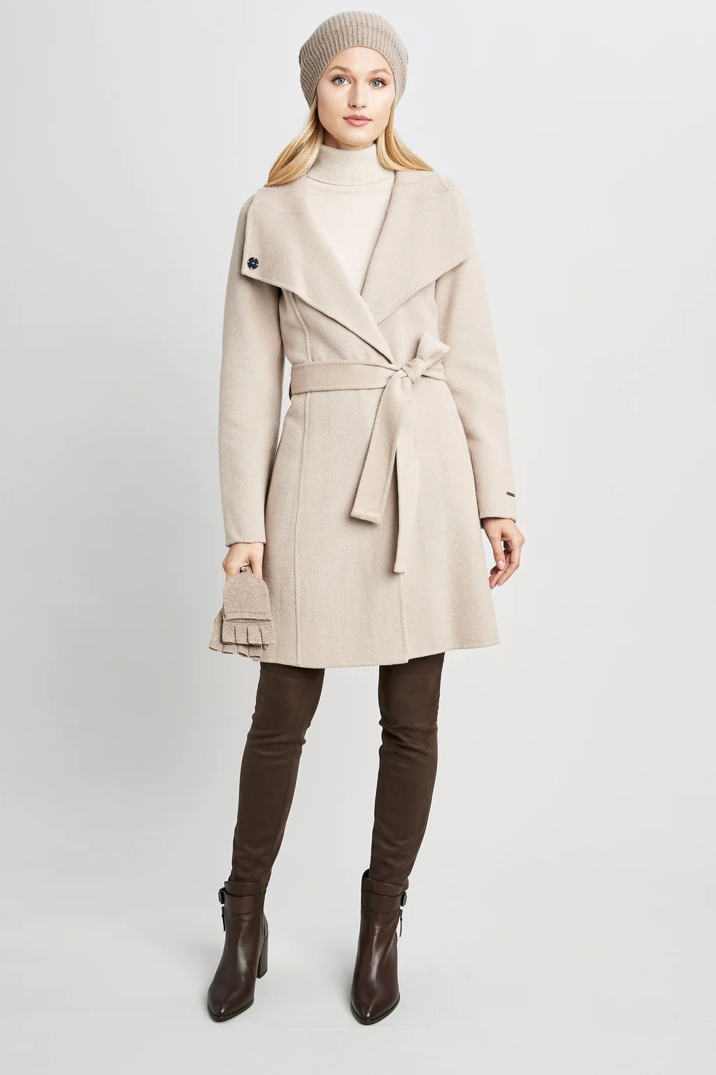 Tahari Evana Wool Coat | Elie Tahari