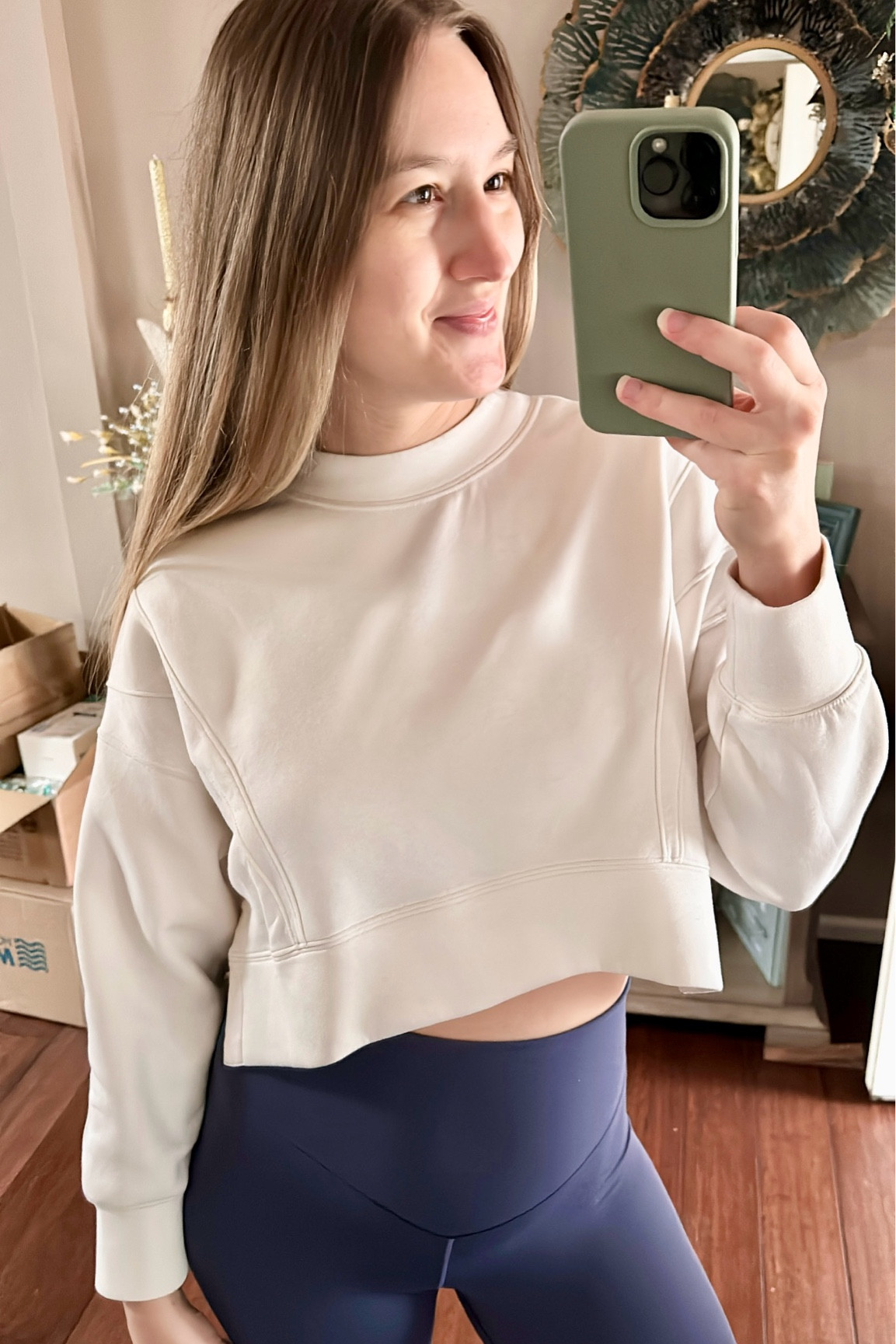 Abercrombie sweatshirt on clearance!Wearing size Small

#LTKSaleAlert #LTKActive #LTKFindsUnder50