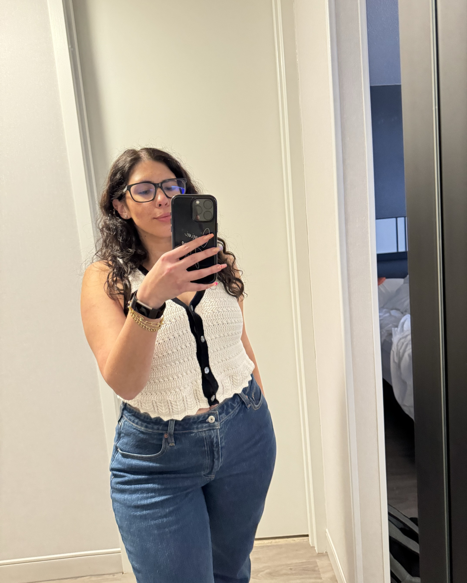 Curve Love jeans = forever a fave.
Paired them with a crochet top for a cozy but cute Chicago vibe.
Linked everything 🫶🏼
#LTKcurves #LTKstyle #casualootd


#LTKMidsize #LTKFindsUnder100 #LTKStyleTip