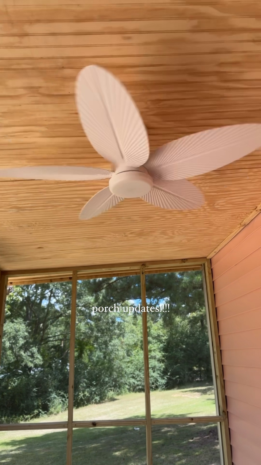 the porch fan 🫶🏻