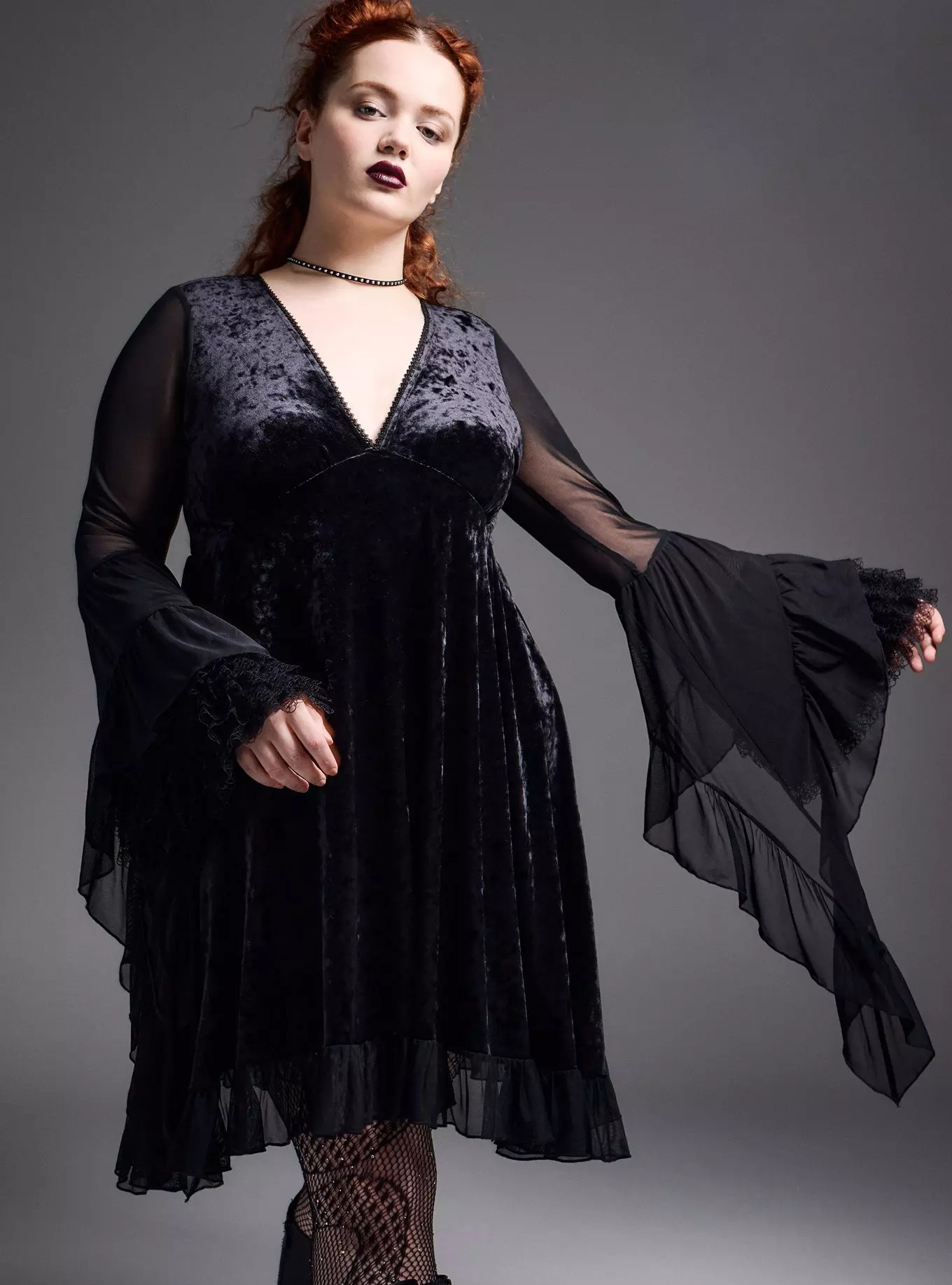 Nightfall Velvet Lace Mini Dress | Torrid (US & Canada)