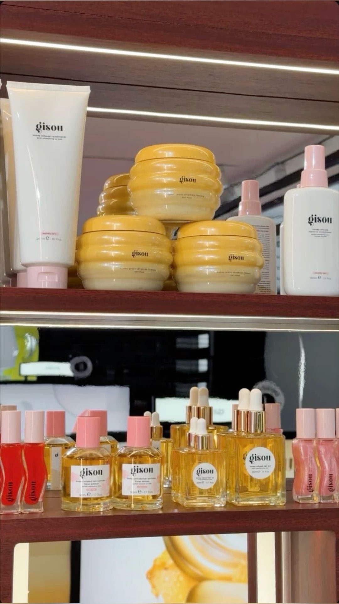 One of my FAV hair masks 👀🍯 linked below🔗

#LTKBeauty #LTKgrwm #LTKdayinmylife