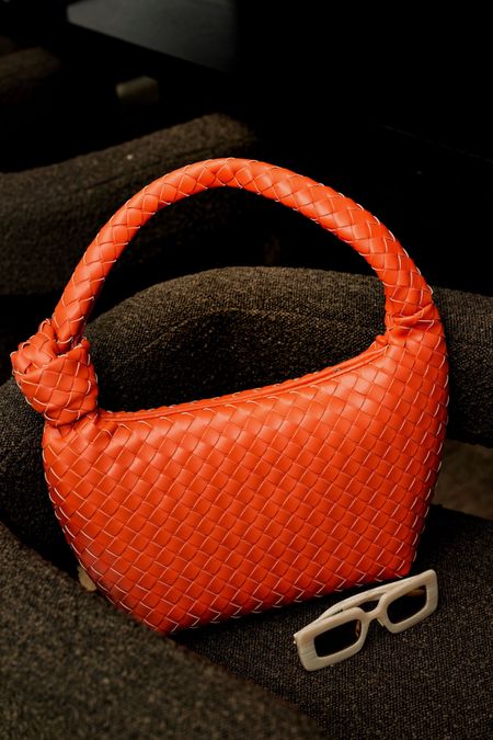 Handbag choice for the summer! Size and color are just right!! Under $50!

#LTKStyleTip #LTKItBag #LTKFindsUnder50