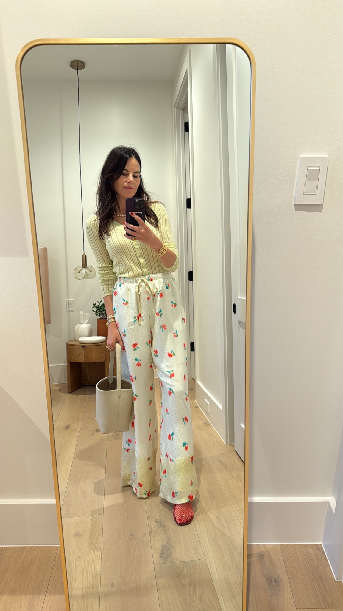 Spring to summer look! 

Women’s fashion, spring fashion, spring style, spring outfits, spring outfit inspo, spring ootd, trendy fashion, chic style, Miami style, mom style 




#LTKSeasonal #LTKOver40 #LTKStyleTip