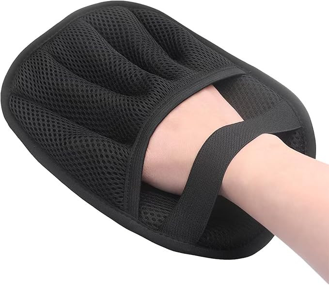 Pet Hair Removal Glove for Cats & Dogs: 1PC Five-Finger Glove for Animal Fur Removal Tool, Pet Ha... | Amazon (US)