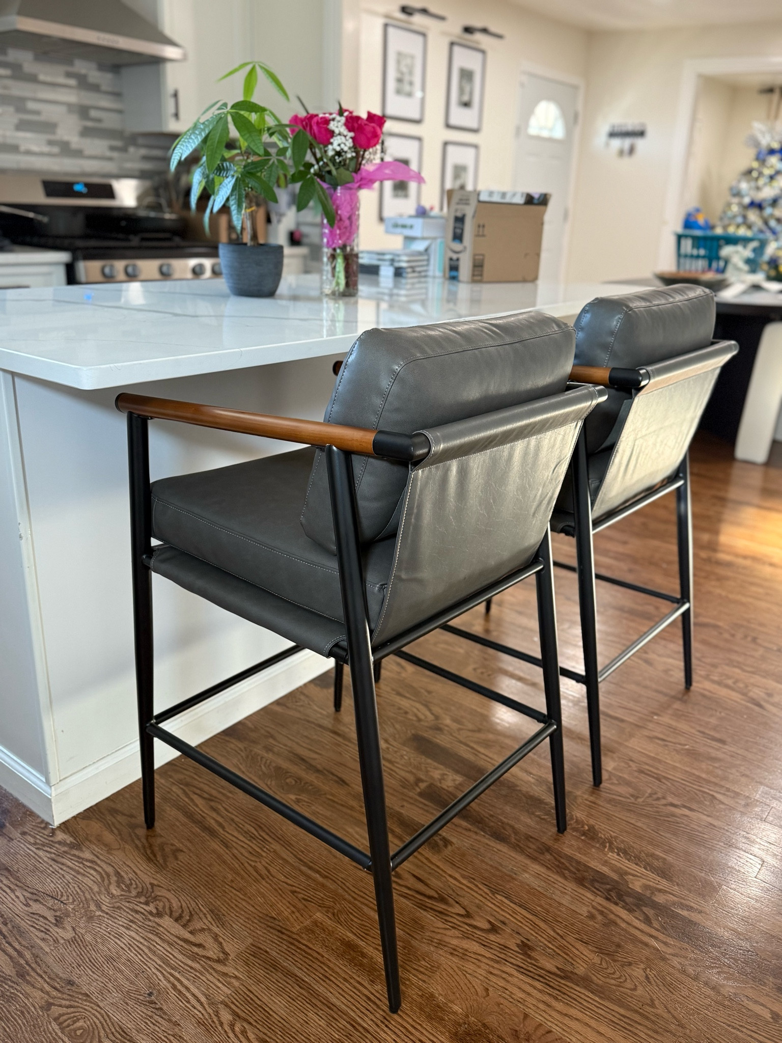 I’ve been loving my @walmart’s furniture. We recently got these dining chairs and they did not disappoint. We will be getting another set of two.

#LTKU #LTKHome