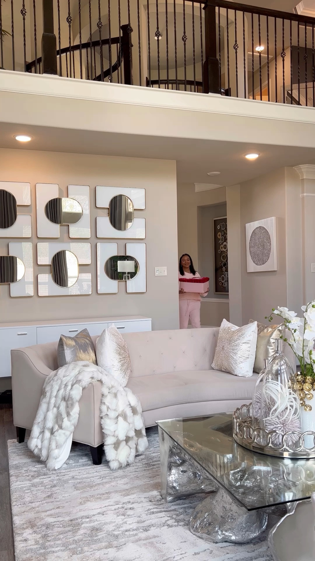 Happy Valentine’s Day #ltksale #homedecor #livingroom #familyroom #sofa #coffeetable #throwpillows

#LTKhome #LTKFind #LTKsalealert