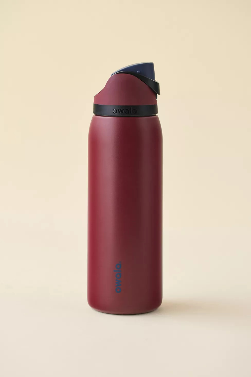 Owala FreeSip 40 oz Water Bottle | Urban Outfitters (US and RoW)