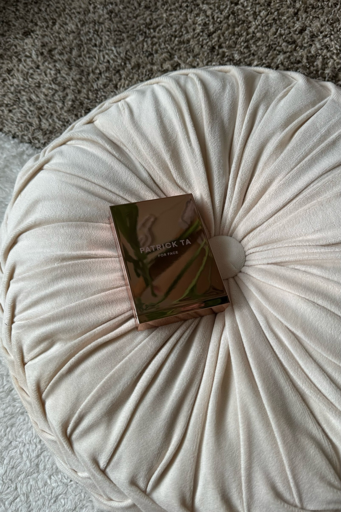 Patrick Ta Bronzer 

#LTKbeauty #LTKsummer