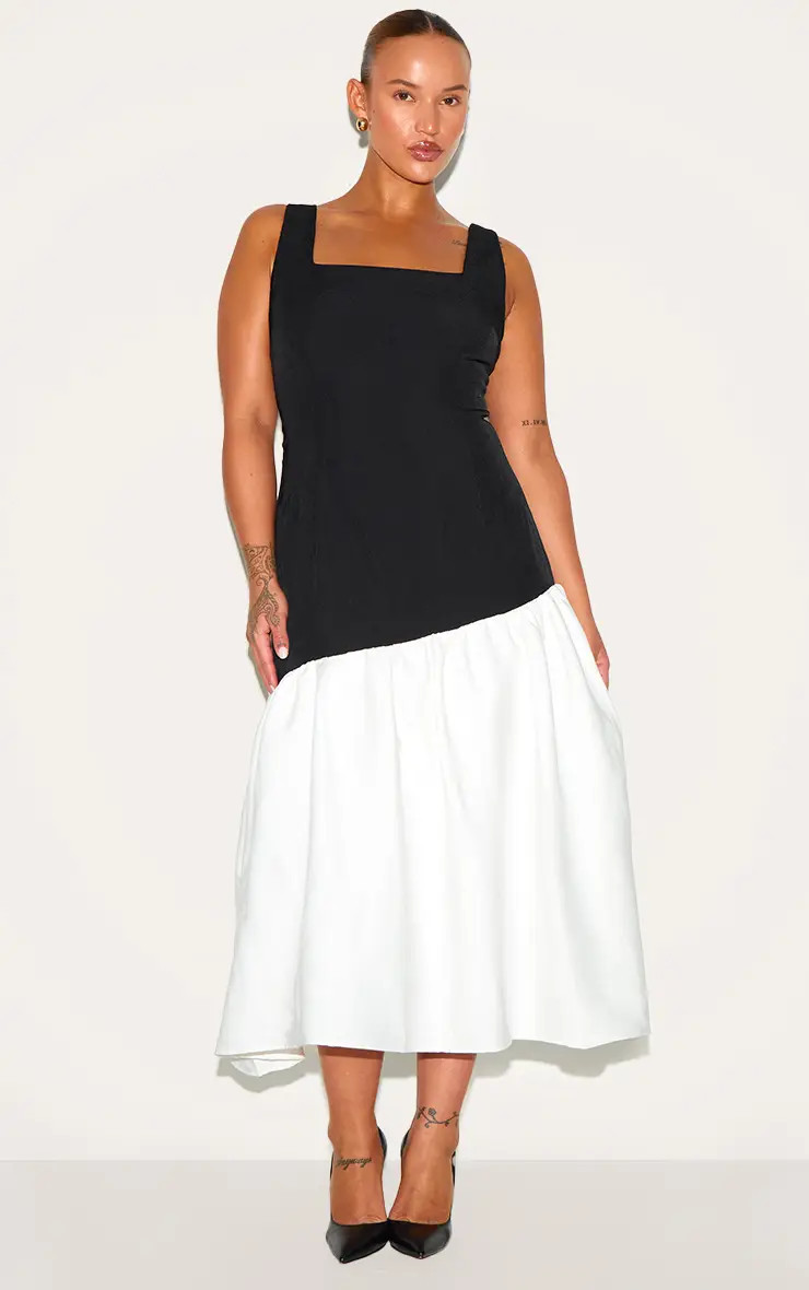 Dresses | Plus monochrome Contrast Pleated Hem Square Neck Midaxi Dress | PrettyLittleThing | PrettyLittleThing US