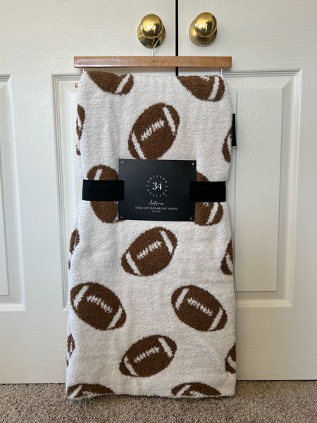 Football blanket!! Perfect for the fall season 🏈

- Can also get soccer or baseball! 

#sports #football #soccer #baseball #blanket

#LTKfamily #LTKfindsunder100 #LTKSeasonal