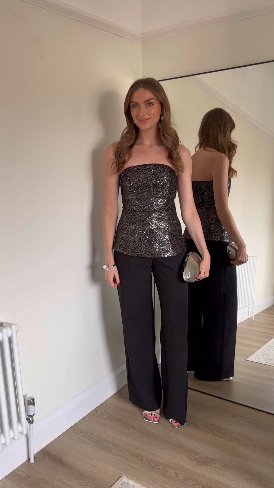 H&M 20% off haul

Size 8 in the H&M black sequin bandeau top
Old black wide leg trousers so similar linked
ASOS silver box bag
Karen Millen silver bangle -EMILY25 for an extra 25% off



Dressy casual outfit, Christmas Day outfit, evening outfit, going out out, sequin, partywear, black trousers

#LTKpartywear #LTKuk #LTKCyberWeek
