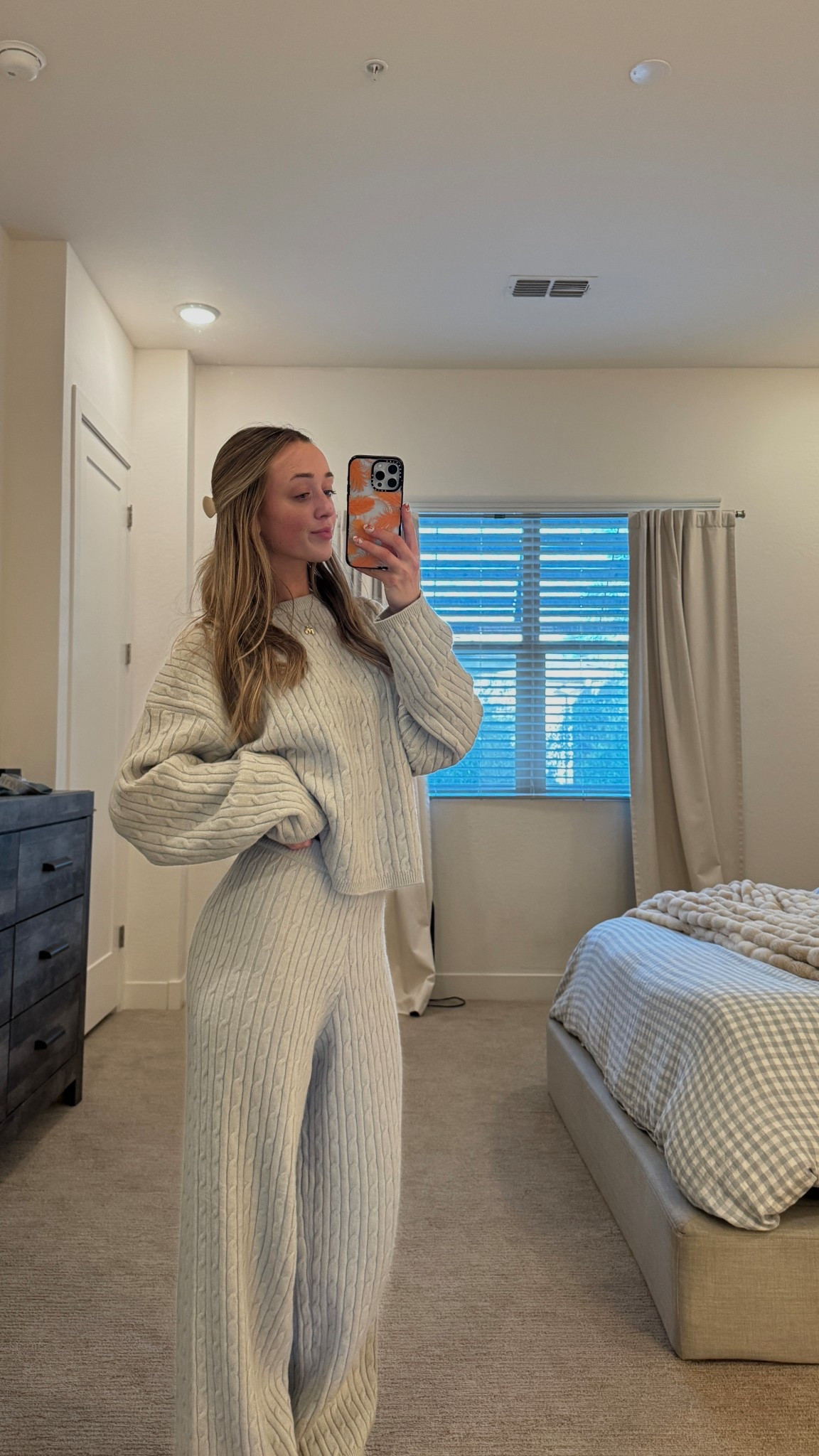 This cable sweater set is so thick and cozy! Grabbed a small

#LTKmorningroutine #LTKFindsUnder100 #LTKootd