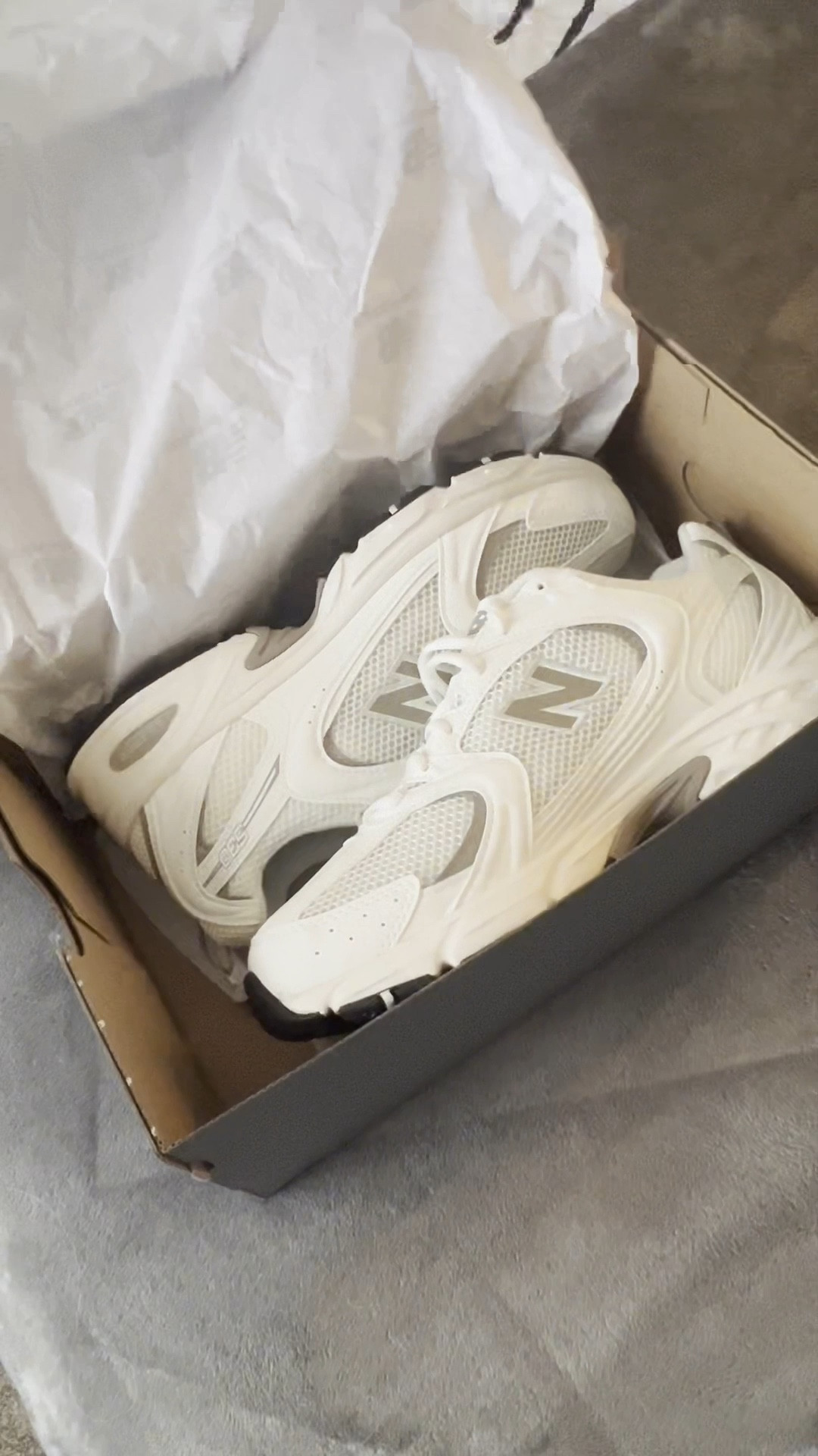 New Balance 530!! So neutral, and so cute! 

#LTKTravel #LTKShoeCrush #LTKActive