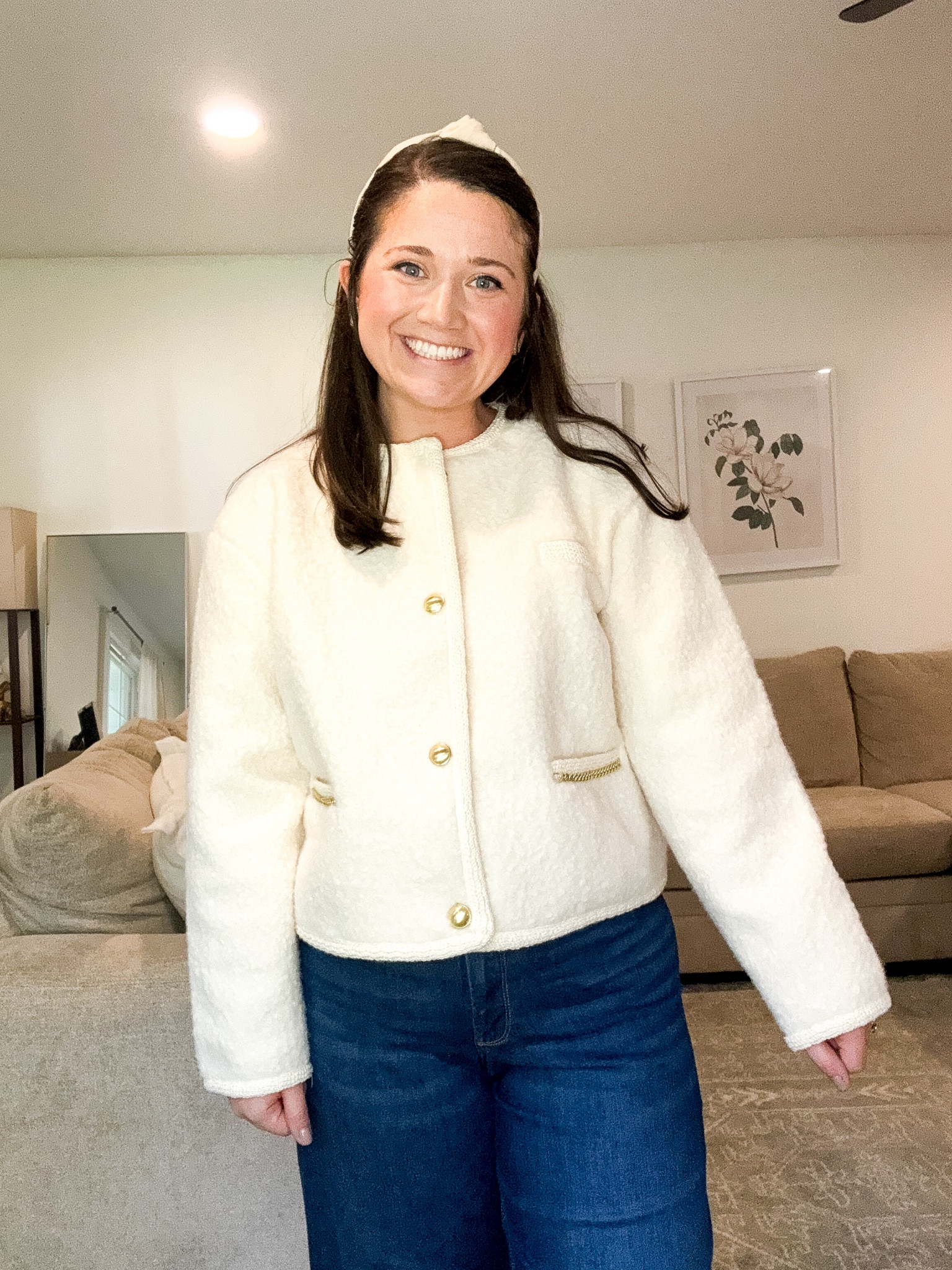 Sherpa lady jacket. Fall outfit. Fall style 