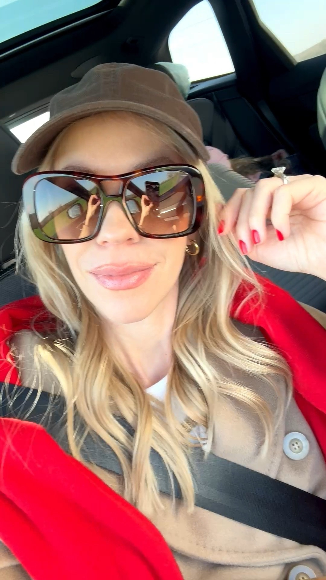 @Zara chocolate brown baseball cap, Celine aviator sunglasses, camel coat, travel look, gold hoop earrings 

#LTKdayinmylife #LTKTravel #LTKootd