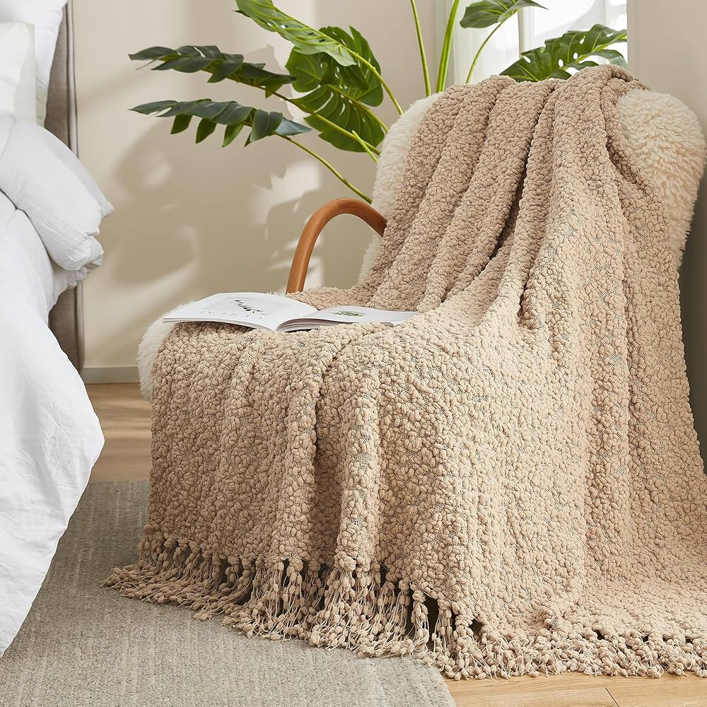 Amélie Home Textured Mulberry Throw Blanket Handmade with Tassels Chunky Soft Fluffy Knit Throw ... | Amazon (US)