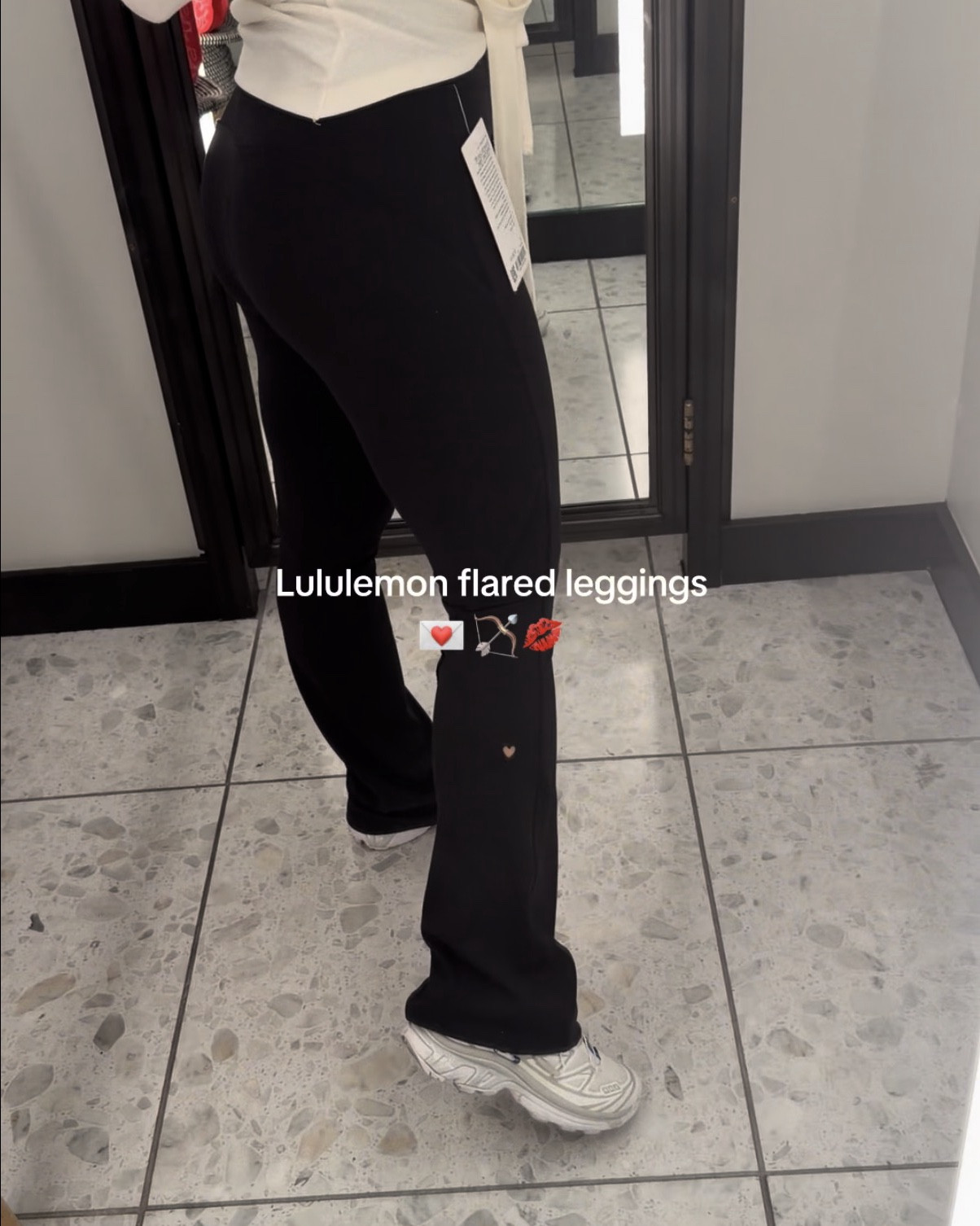 Valentine’s Day Flared leggings 💌🏹✨

#LTKSeasonal #LTKActive #LTKfitness